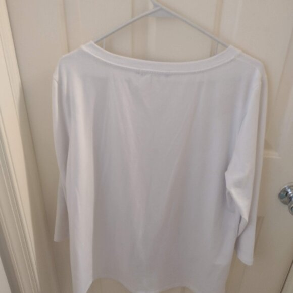 NEW women's XL 3/4 sleeve top - Picture 2 of 3